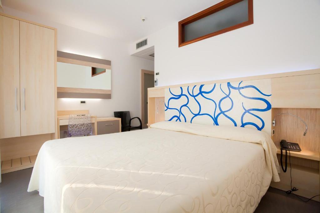 Hotel Savoy Καόρλε Δωμάτιο φωτογραφία